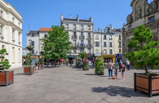 Place de la Mairie d'Aubervilliers